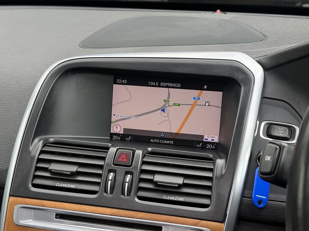 Volvo XC60 2.0 B5p 250 R Design Geartronic  #34