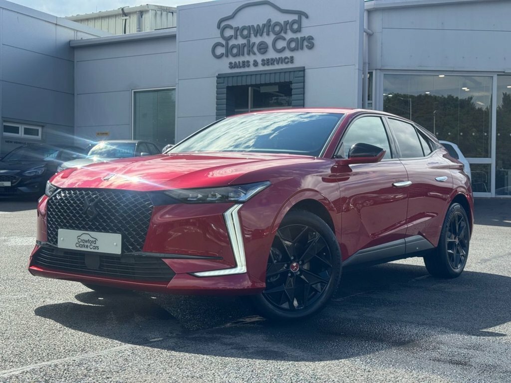 DS DS 4 1.2L Performance Line Red