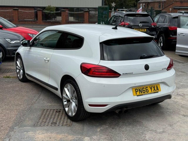 Volkswagen Scirocco Gt 1.4 Tsi 125Ps 6-Speed Black #16