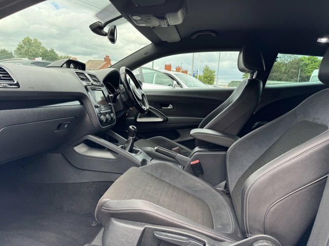 Volkswagen Scirocco Gt 1.4 Tsi 125Ps 6-Speed Black #26