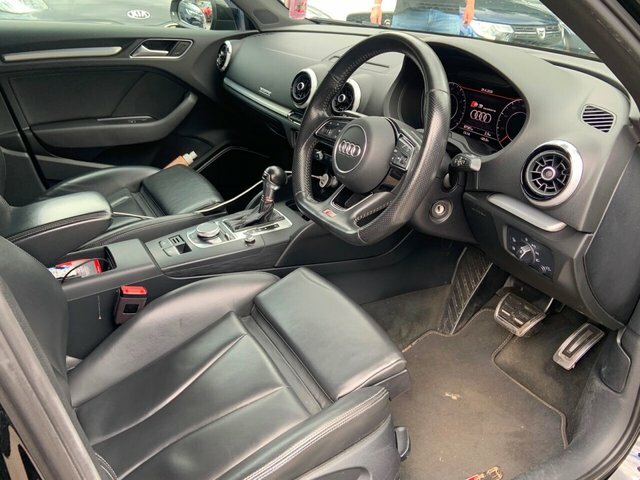 Audi S3 2.0 Tfsi Black Edition Sportback S Tron Black #3