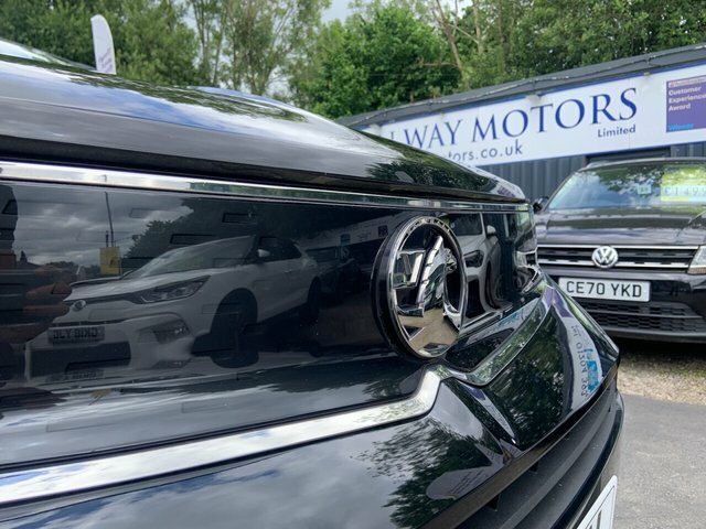 Vauxhall Mokka-e 50Kwh Se Nav Premium Suv 136 Ps Black #3