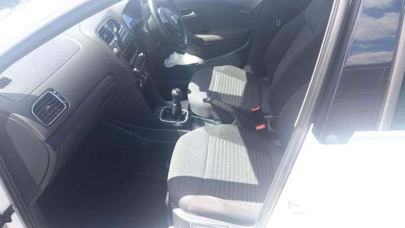Volkswagen Polo 1.2 60 Match Edition White #6