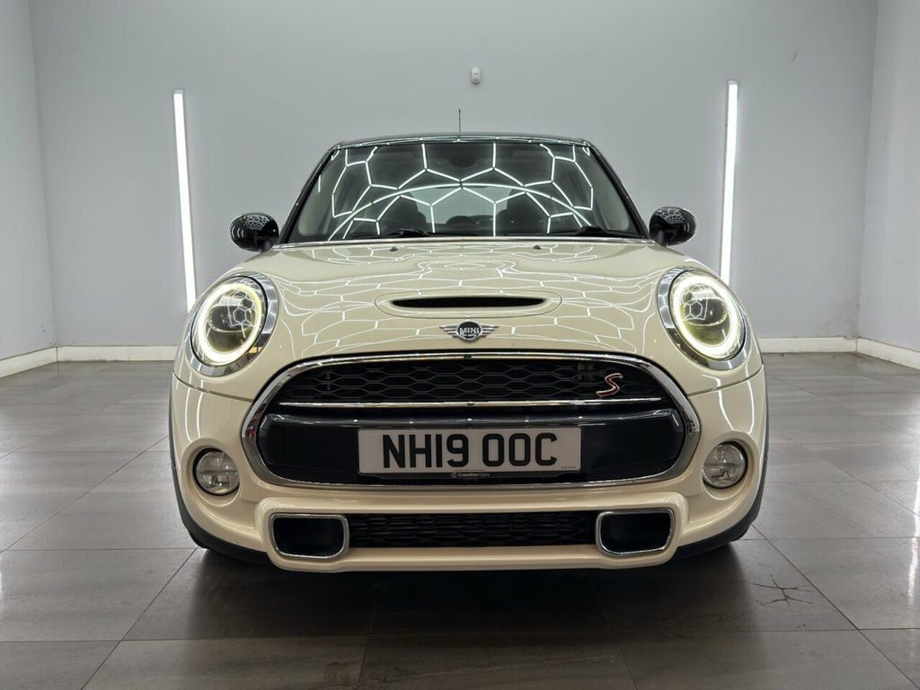 Mini Hatch 2L Cooper S Exclusive NH19OOC White #2
