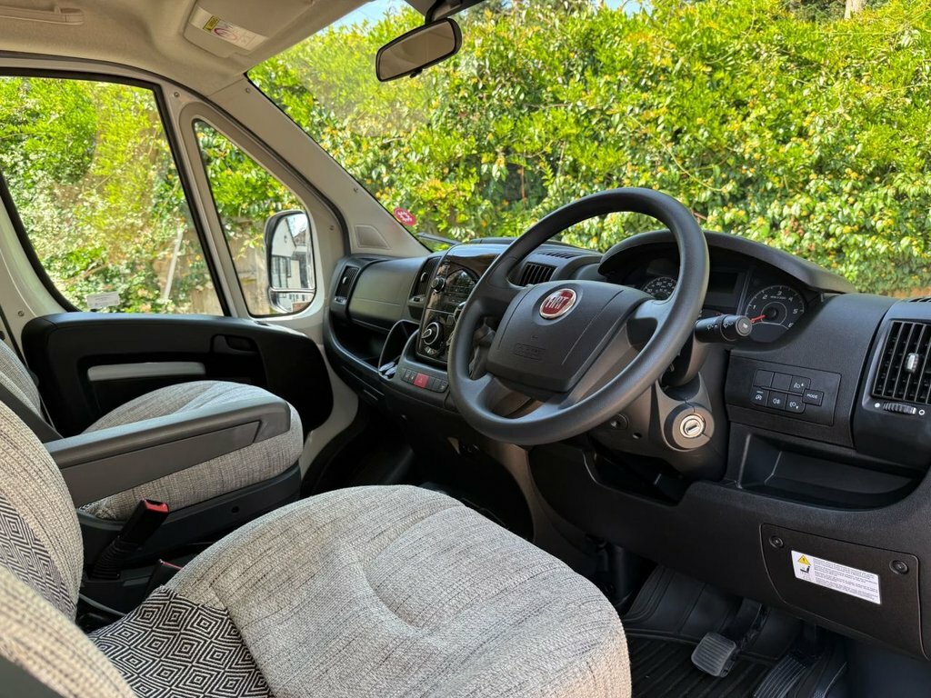Fiat Estate Black #5