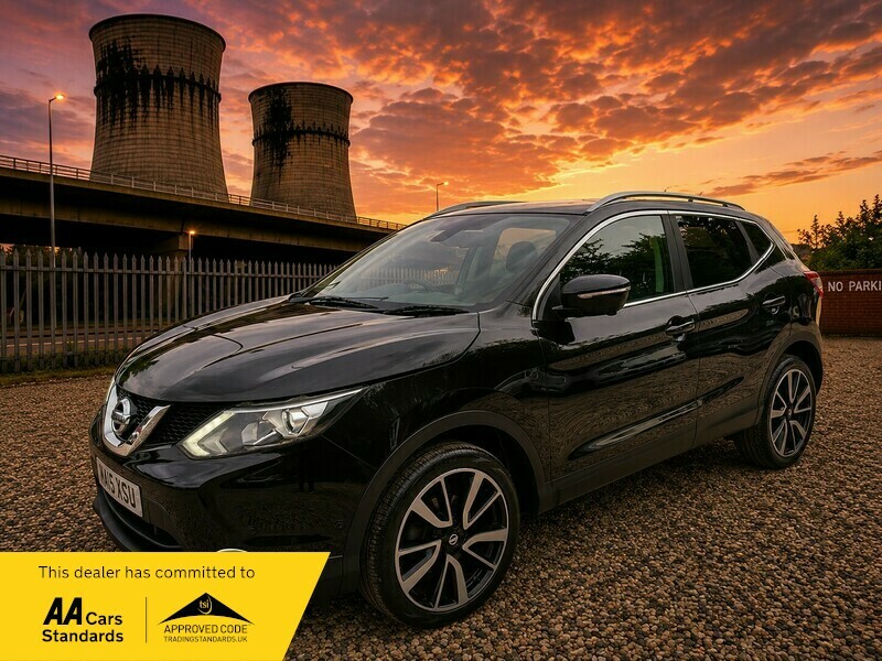 Nissan Qashqai  Black #1