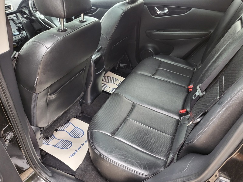 Nissan Qashqai  Black #19