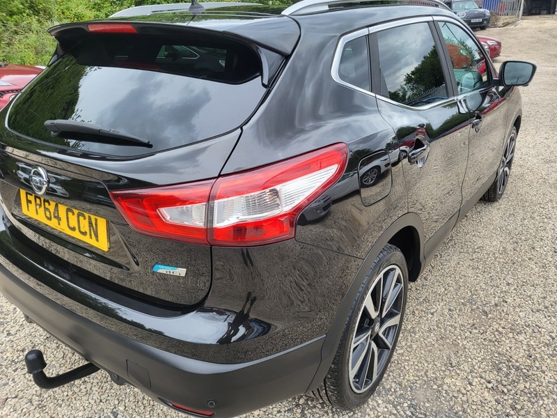 Nissan Qashqai  Black #15