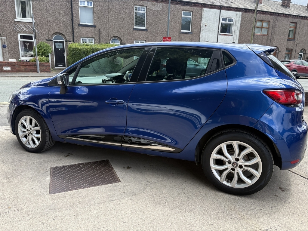 Renault Clio 1.1 Dynamique Nav Blue #3