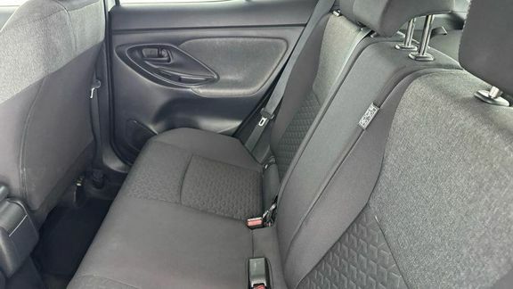 Toyota Yaris Cross Excel Silver #15