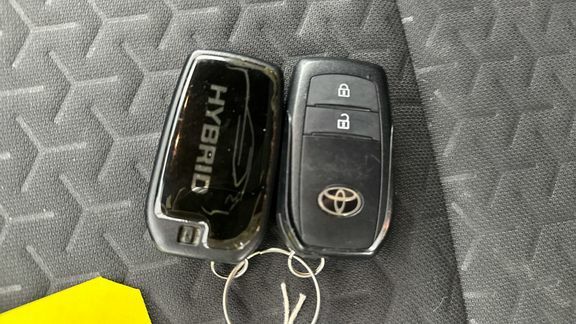 Toyota Yaris Cross Excel Silver #44