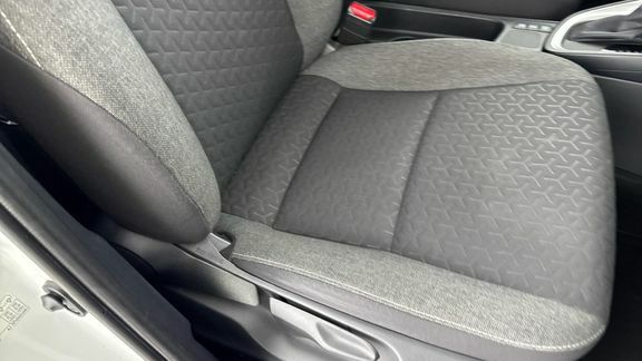 Toyota Yaris Cross Excel Silver #34