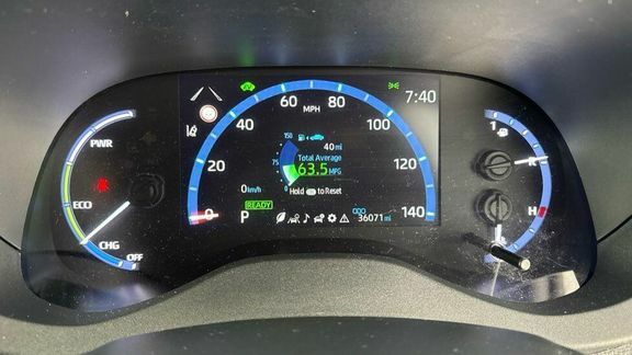 Toyota Yaris Cross Excel Silver #11