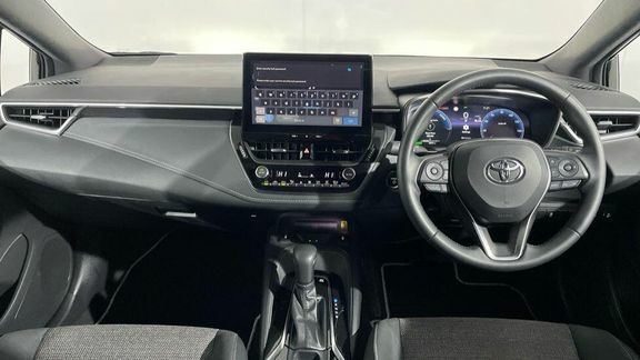 Toyota Corolla Design 1.8 Hb Black #5