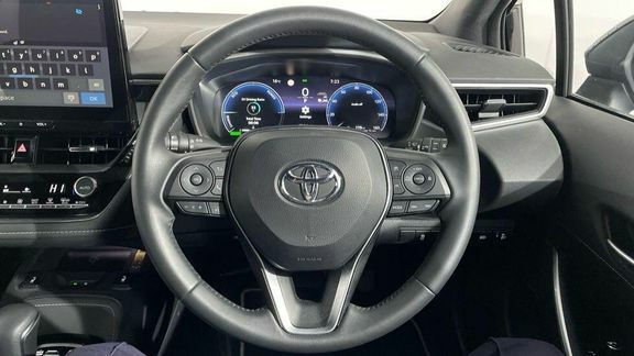 Toyota Corolla Design 1.8 Hb Black #6