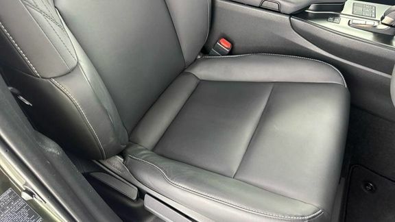 Lexus UX 300H 2.0 F-sport Cvt Blue #21