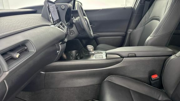 Lexus UX 300H 2.0 F-sport Cvt Blue #33