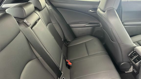Lexus UX 300H 2.0 F-sport Cvt Blue #36