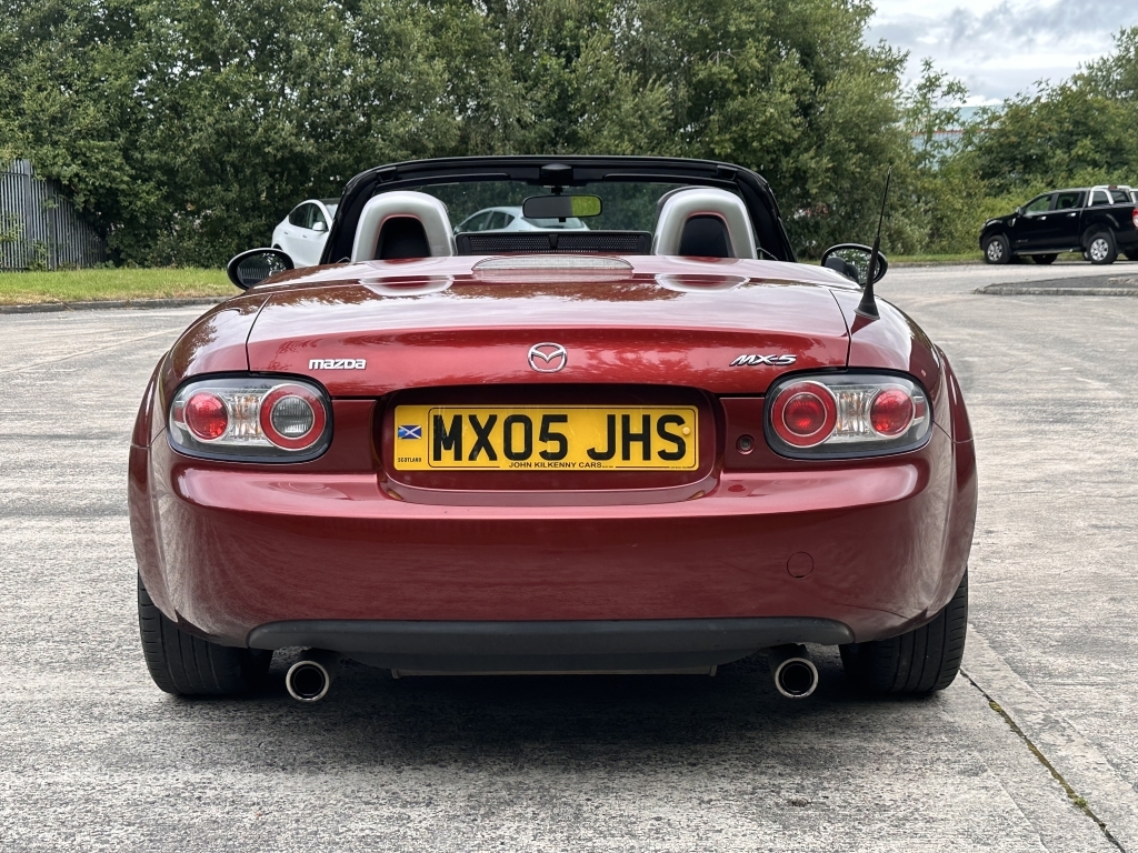 Mazda MX-5 2.0 I Roadster Sport Red #6