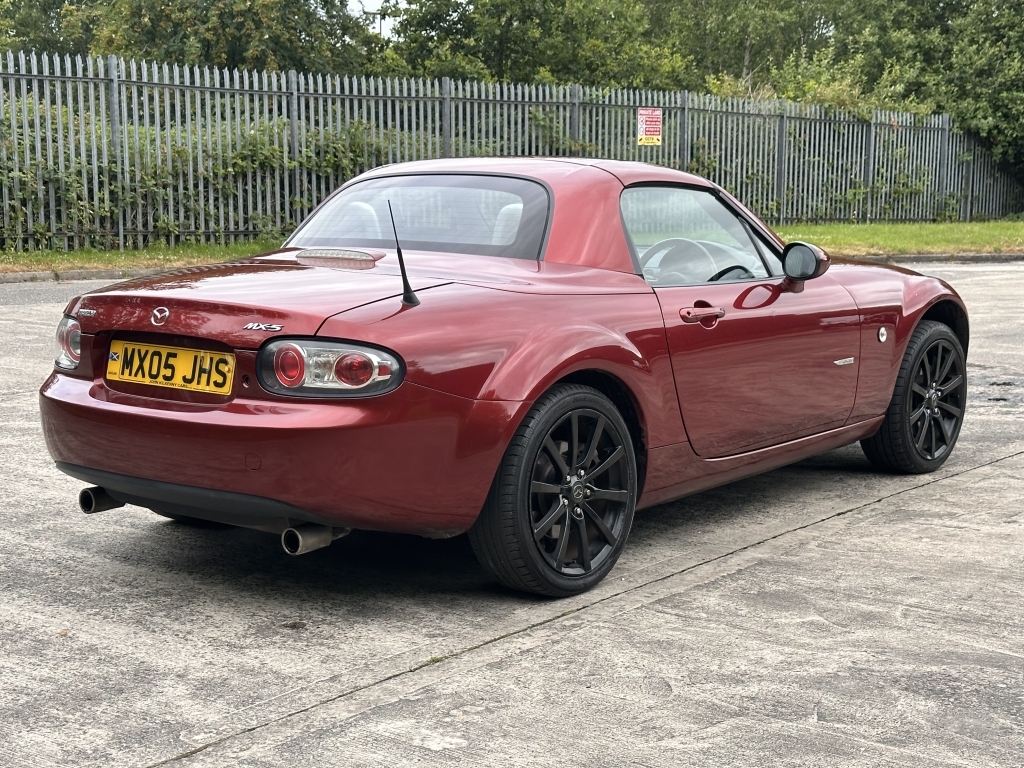 Mazda MX-5 2.0I Sport Roadster Euro 4 Red #27