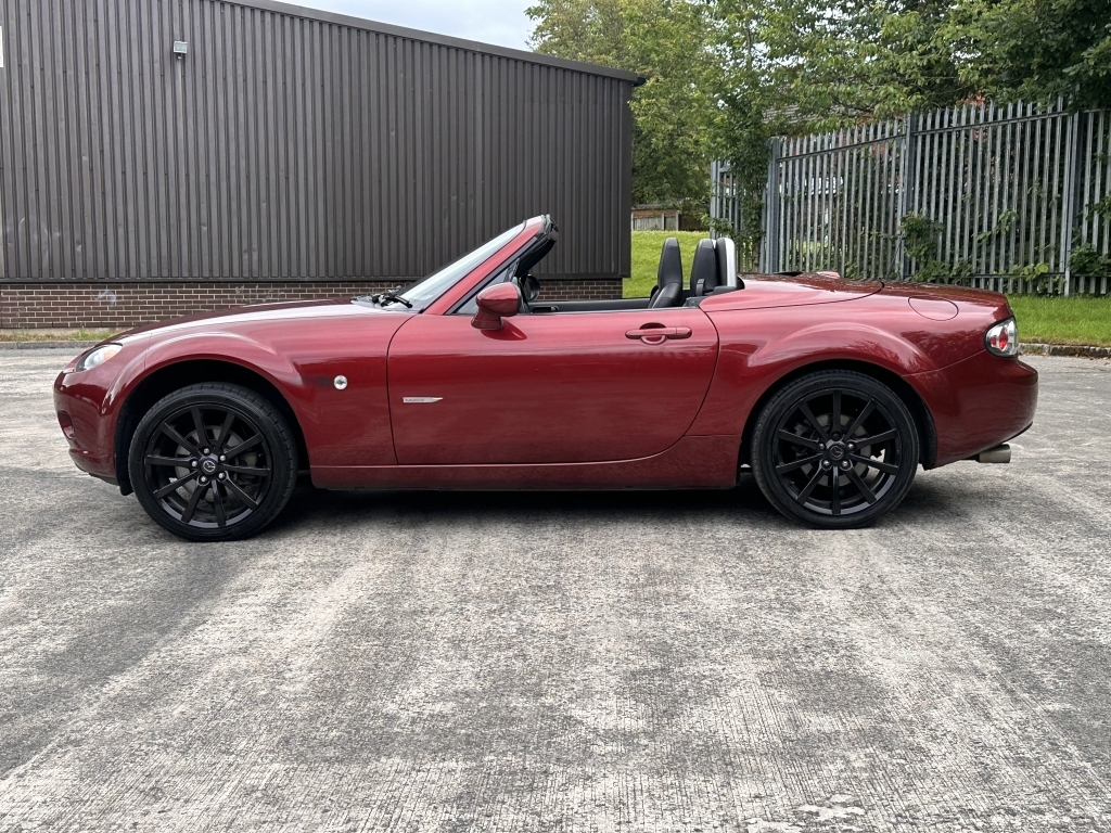 Mazda MX-5 2.0I Sport Roadster Euro 4 Red #8