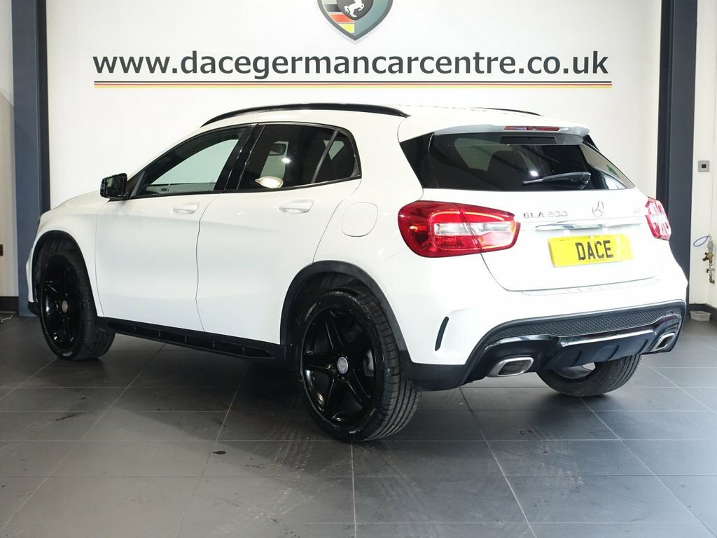 Mercedes-Benz GLA Class 2.1L Amg Line YH65HTU White #6