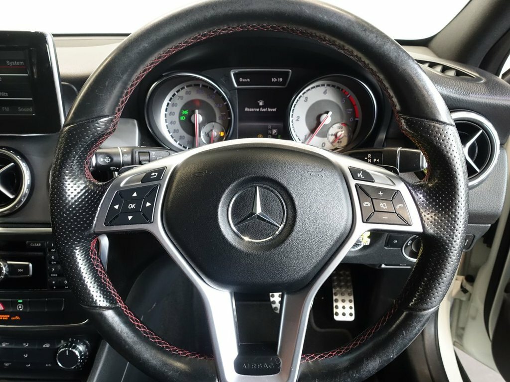 Mercedes-Benz GLA Class 2.1L Amg Line YH65HTU White #2