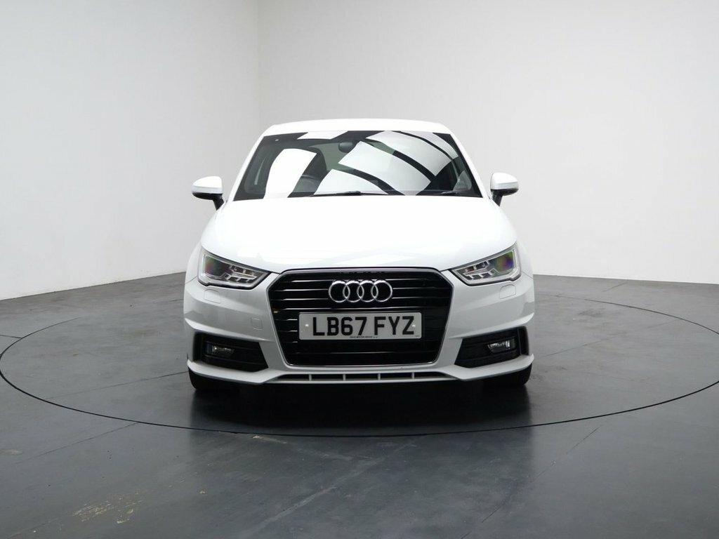 Audi A1 1.4L S Line LB67FYZ White #4