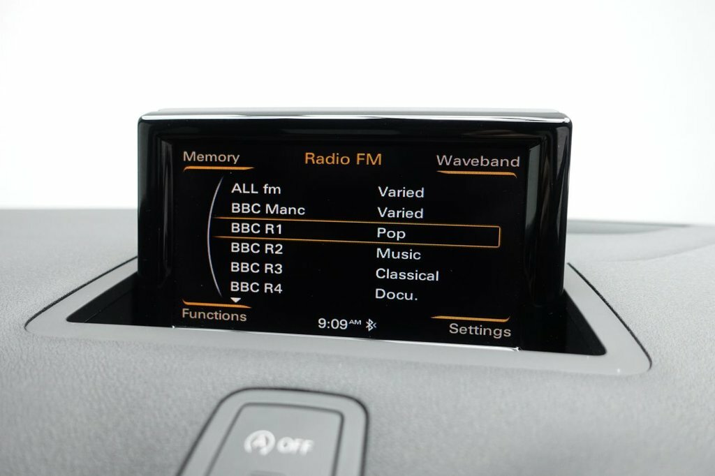 Audi A1 1.4L S Line LB67FYZ White #2