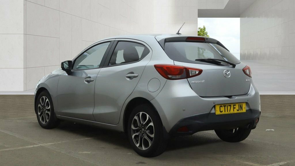 Mazda 2 1.5L Sport Nav Silver #4