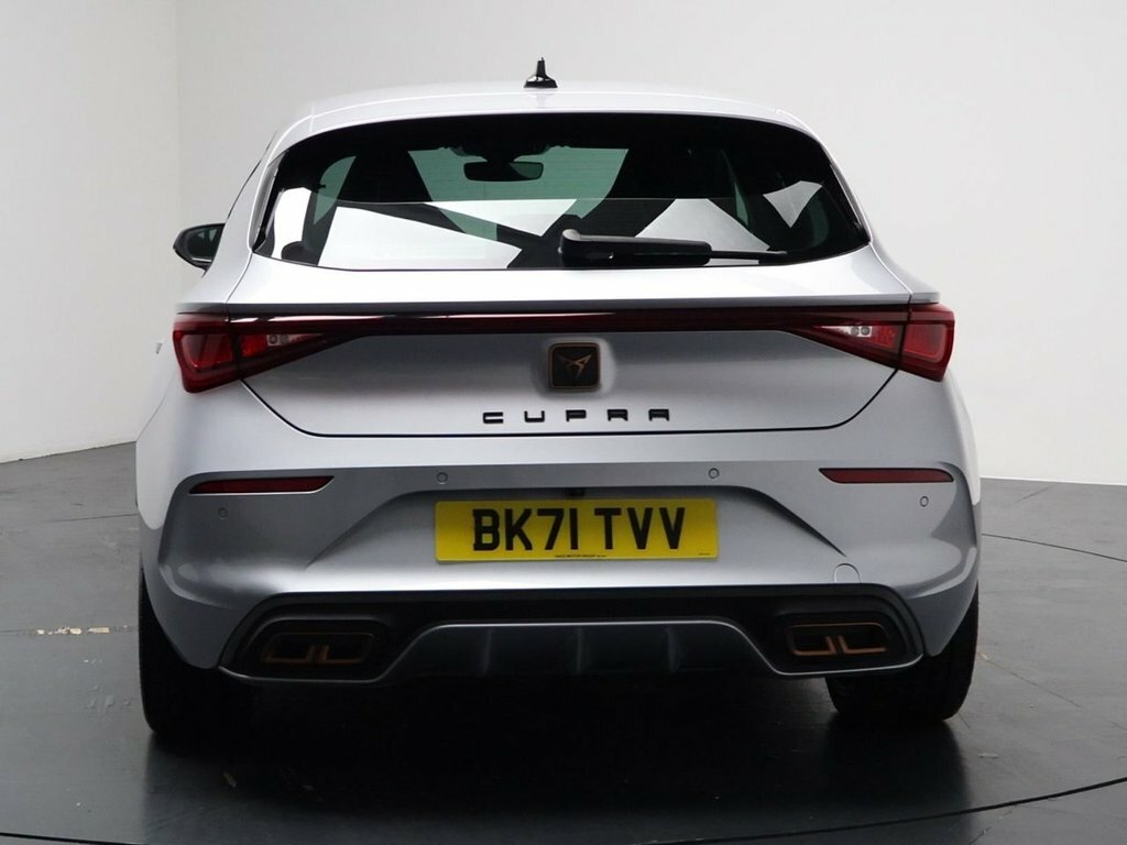 Cupra Leon 2.0 Tsi Vz2 Estate Dsg 4Drive Euro 6 S White #8