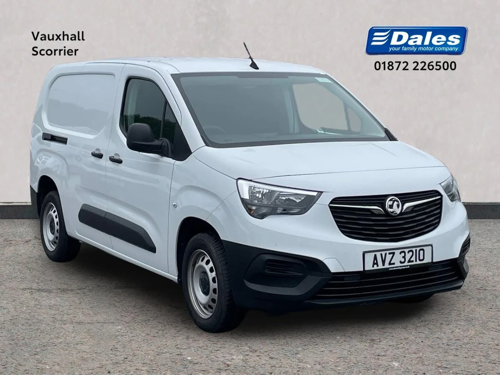 Vauxhall Combo 2300 1.5 Turbo D 130Ps H1 Dynamic Van White
