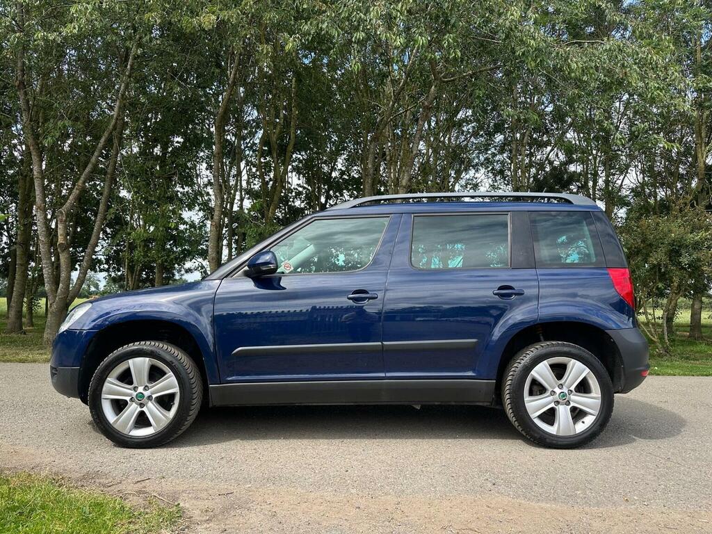 Skoda Yeti 2.0 Tdi Se 4Wd Euro 5 Blue #4