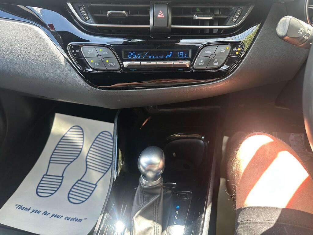 Toyota C-Hr 1.8 Vvt-h Excel Cvt Silver #18