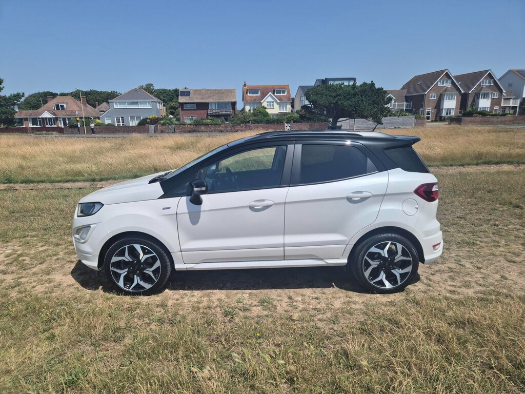 Ford Ecosport St-line Automatic Petrol 5dr White