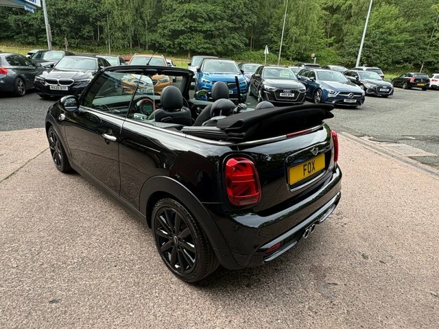 Mini Convertible 2019 2.0 Cooper S Classic Convertible M Black #2