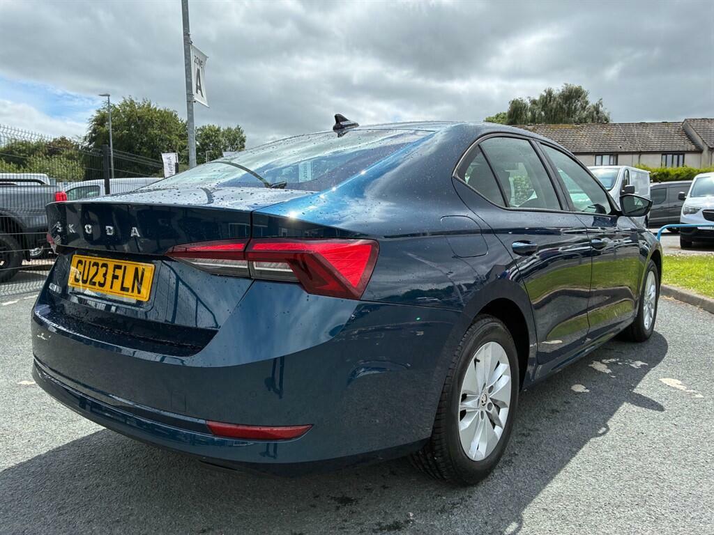 Skoda Octavia Se Blue #6