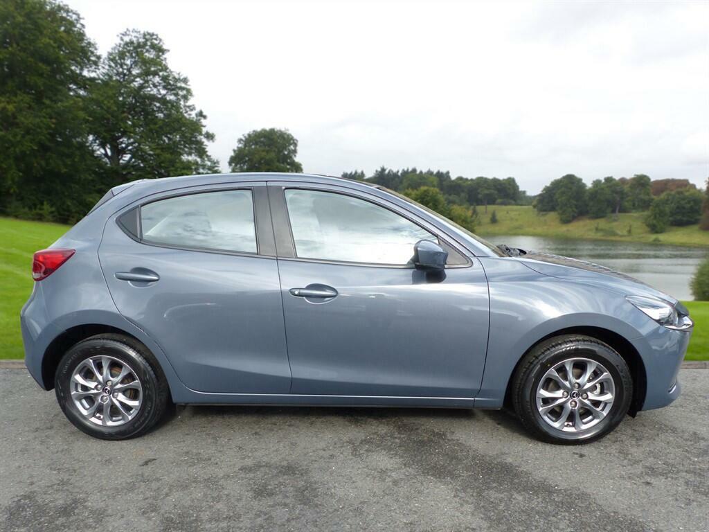 Mazda 2 Se-l Grey #3