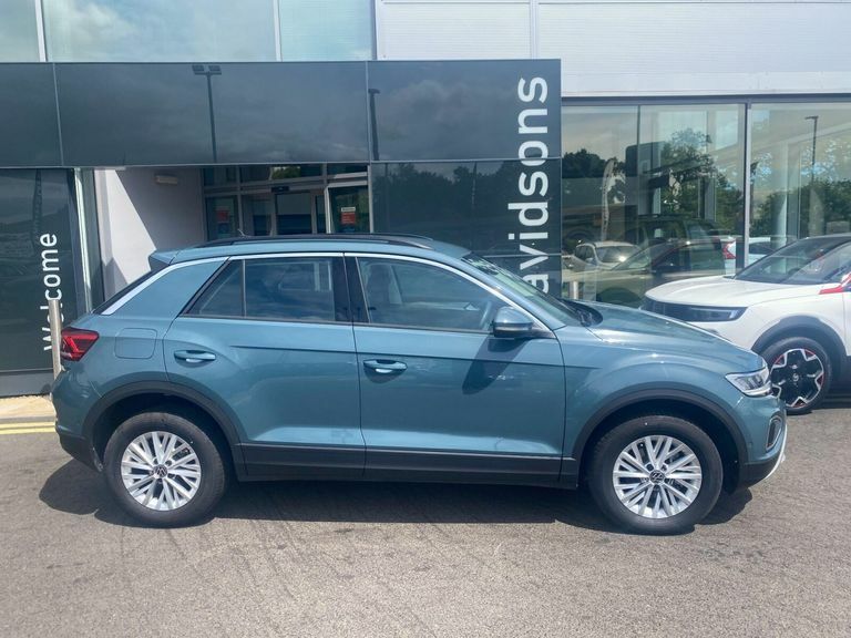 Volkswagen T-Roc 1.5 Tsi Life Suv Dsg Euro 6 Ss 150 Blue #2