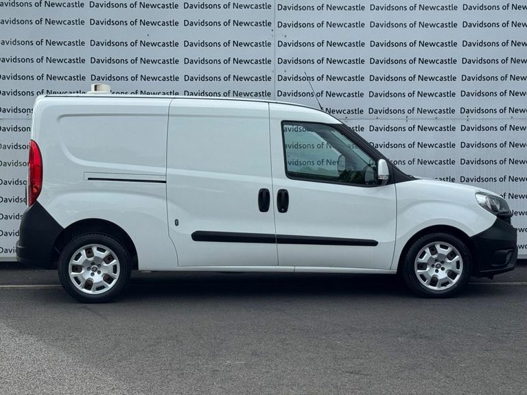 Fiat Doblo 1.6 Multijetii Maxi Sx Panel Van 6Dr White #6