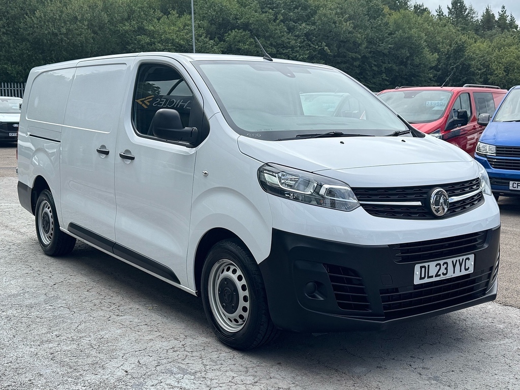 Vauxhall Vivaro Turbo D 2900 Prime 100Ps L2 Lwb With Air Con, Ply White #3
