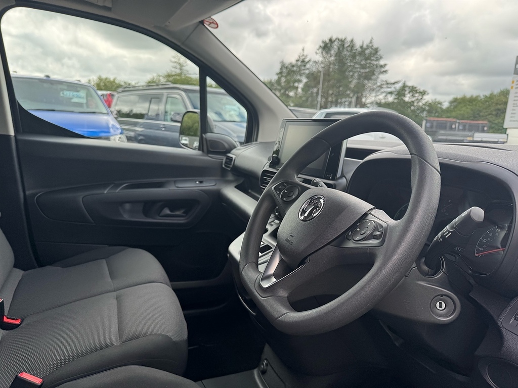 Vauxhall Combo-e Life Combo-e 2300 Prime Panel Swb 130Ps 50Kwh With Grey #5