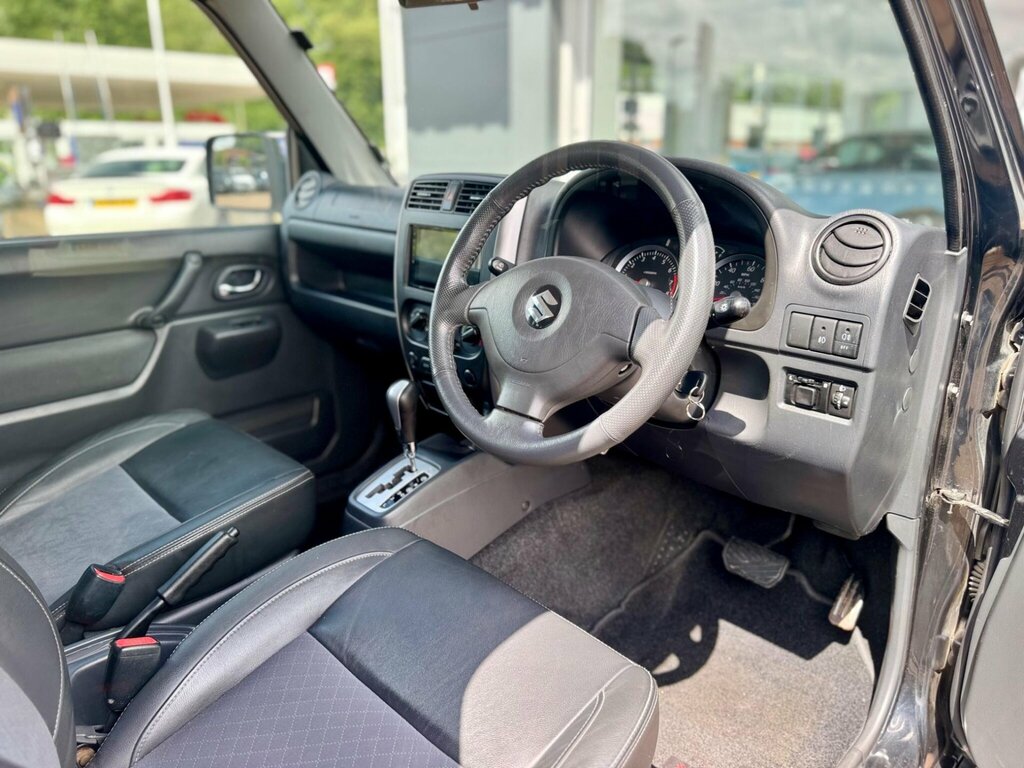 Suzuki Jimny 1.3 Sz4 Suv 167 Gkm, 83 Bhp Black #18