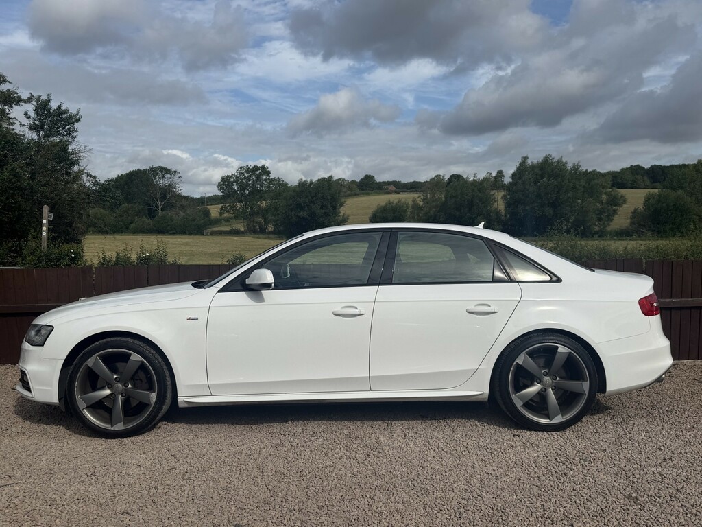 Audi A4 2.0 Tdi Black Edition White #2
