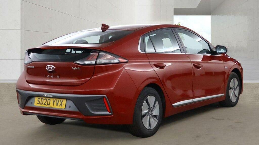 Hyundai Ioniq 1.6 H-gdi Premium Dct Euro 6 Ss SD20YVX Red #4