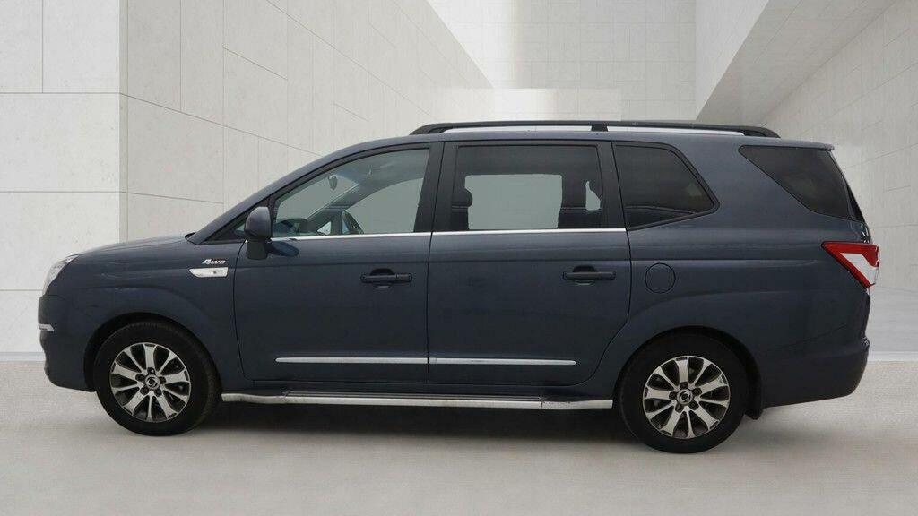 SsangYong Turismo 2.2 D Ex U10604 Ulez White #7