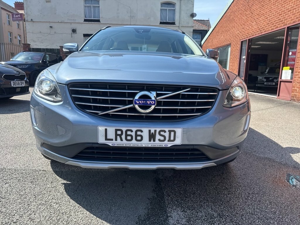 Volvo XC60 2.4 D5 R-design Lux Nav Awd Euro 6 Ss Black #40