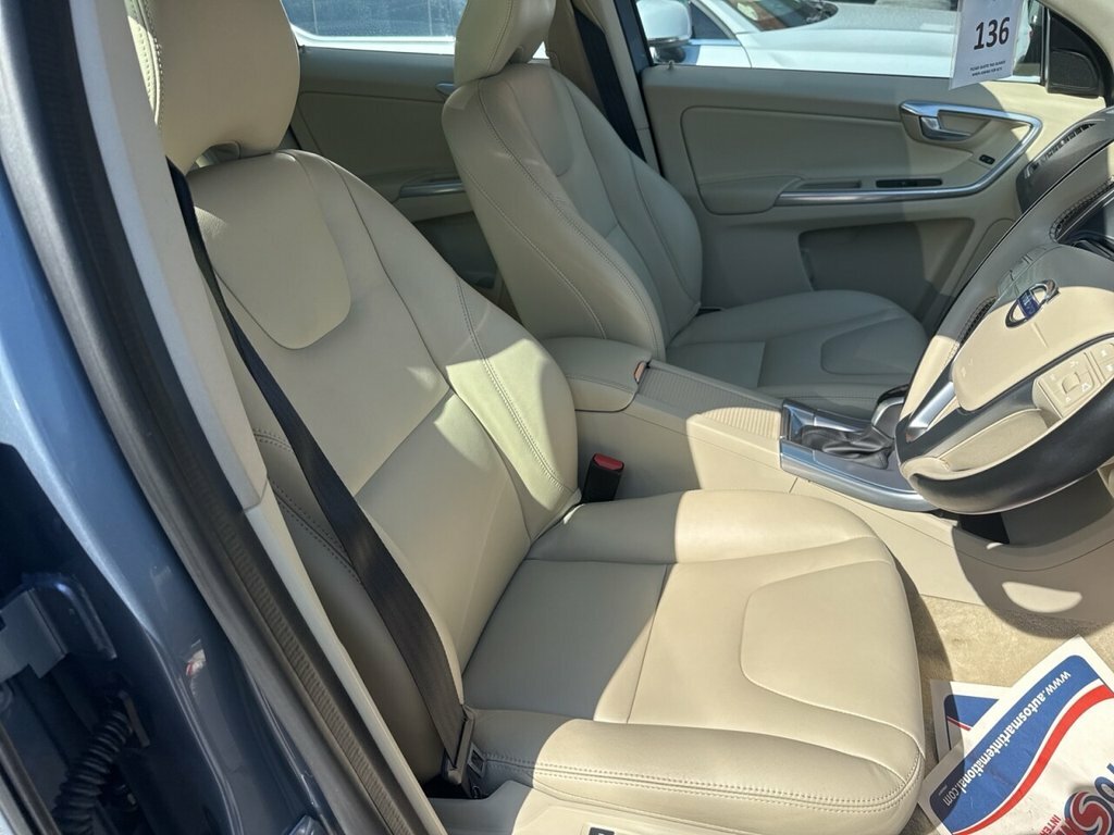 Volvo XC60 2.4 D5 R-design Lux Nav Awd Euro 6 Ss Black #12