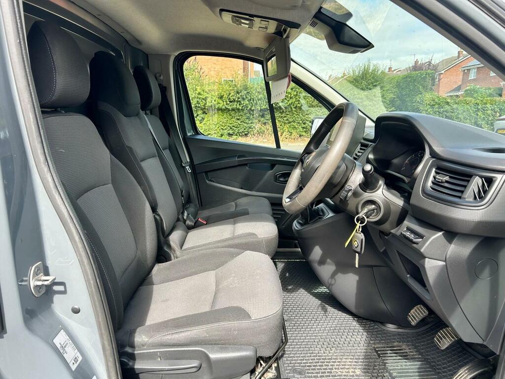 Renault Trafic 2.0 Dci Blue 28 Sport Swb Euro 6 Ss Grey #12
