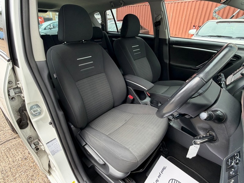 Toyota Verso 1.8 V-matic Icon Multidrive S Euro 6 White #12